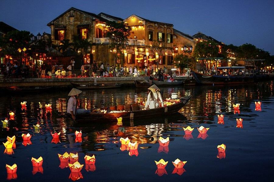 Behind the Lanterns of Hội An: The Family That Lights Up the Old Town